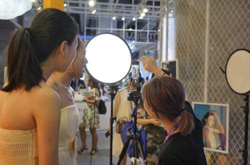 人大代表建议直播打赏设置冷静期 三天内可撤回休闲区蓝鸢梦想 - Www.slyday.coM 人大代表建议直播打赏设置冷静期 三天内可撤回休闲区蓝鸢梦想 - Www.slyday.coM