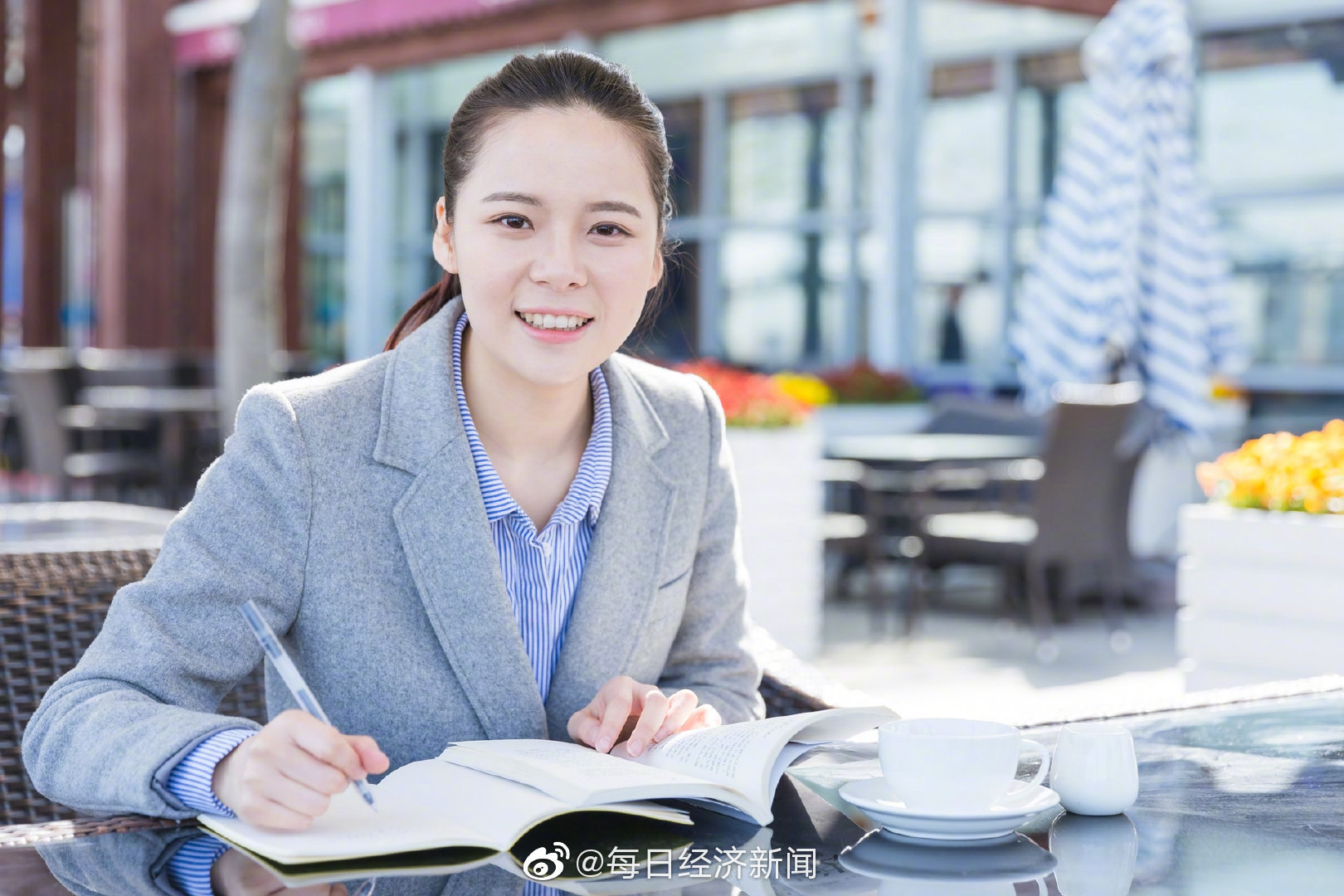 妇女节法定放假半天 ,你还知道哪些部分公民放假的节日?休闲区蓝鸢梦想 - Www.slyday.coM 妇女节法定放假半天 ,你还知道哪些部分公民放假的节日?休闲区蓝鸢梦想 - Www.slyday.coM