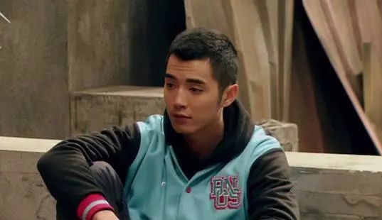 网页游戏传奇私服2监制暗讽李现,口碑大跌的网页游戏传奇私服2开始碰瓷了?