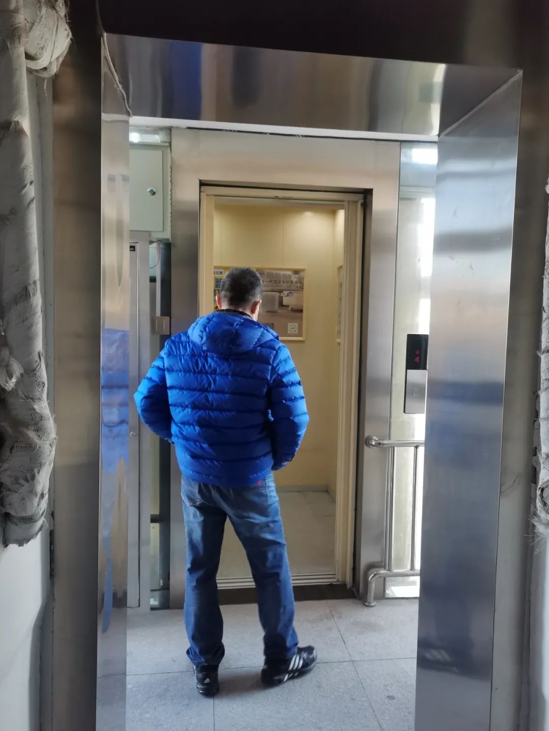 加装电梯该咋办 这些小区有经验