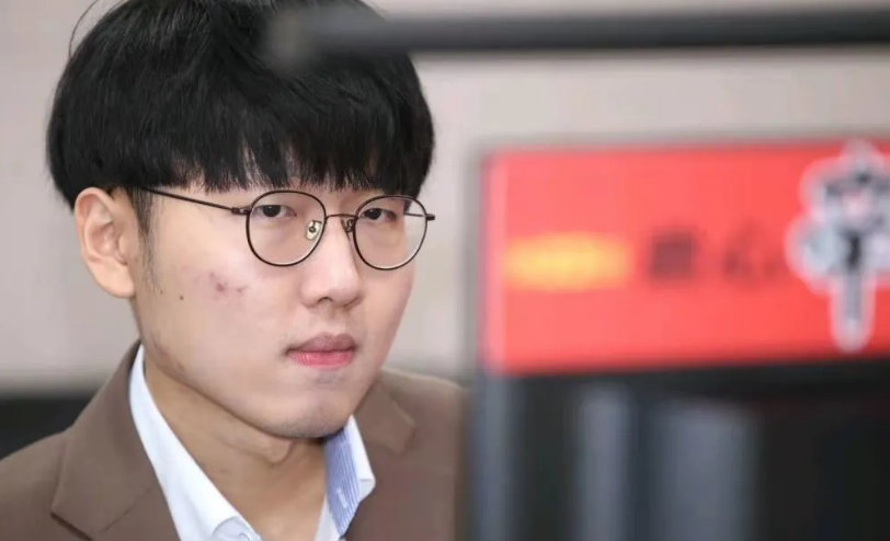 线上赢线下输被疑作弊，申真谞对柯洁言论不满，但<a href=