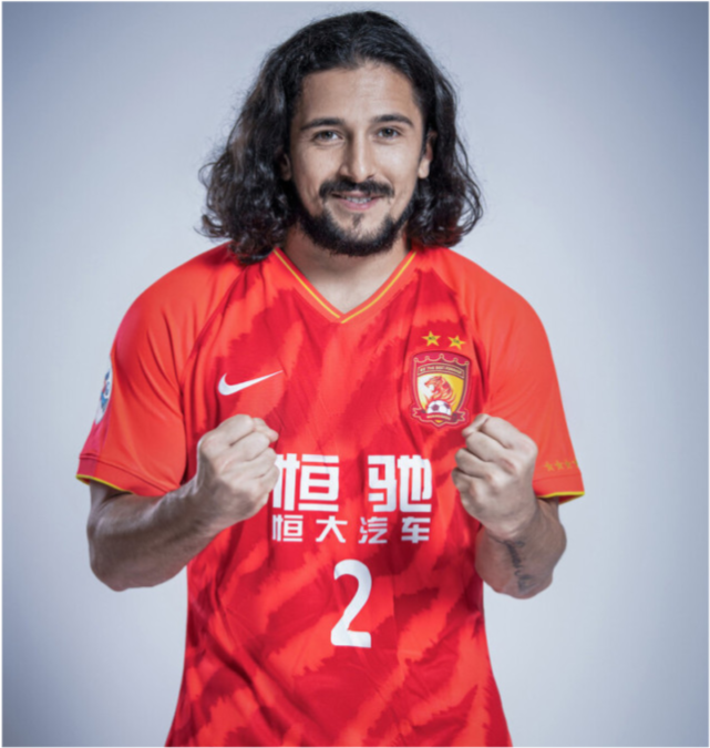 央5直播国足VS沙、曼，归化球员在做什么？女足奖金比<a href=