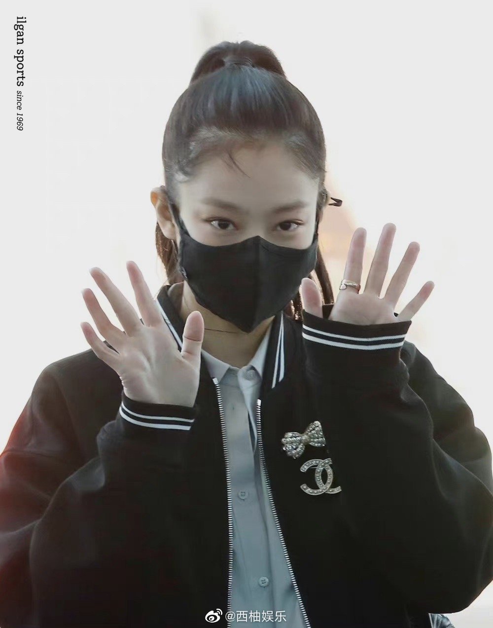 BlackPink成员Jennie今日经仁川国际机场前往<a href=