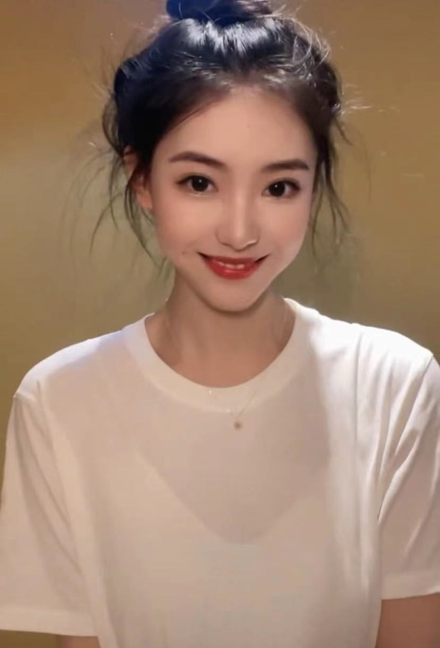 网红谭媛为救前任落水去世刚走出抑郁症阳光善良父亲悲痛发声