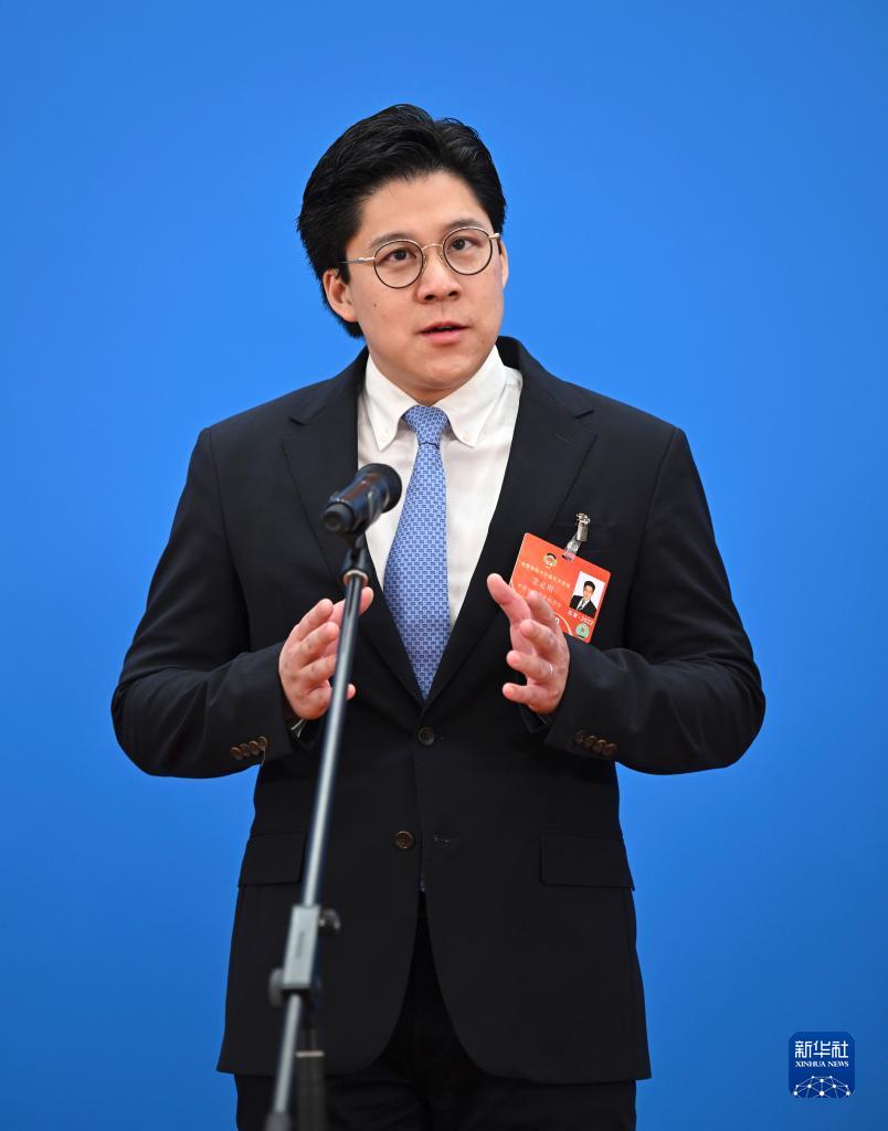 全国政协十三届五次会议举行第二场“委员通道”采访活动休闲区蓝鸢梦想 - Www.slyday.coM 全国政协十三届五次会议举行第二场“委员通道”采访活动休闲区蓝鸢梦想 - Www.slyday.coM