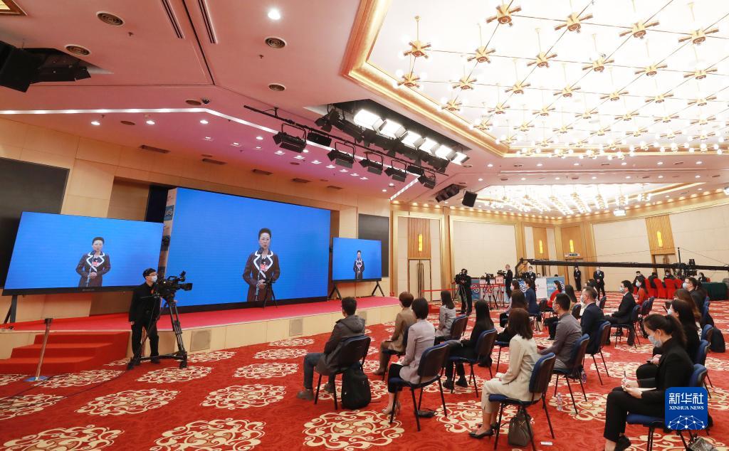 全国政协十三届五次会议举行第二场“委员通道”采访活动休闲区蓝鸢梦想 - Www.slyday.coM 全国政协十三届五次会议举行第二场“委员通道”采访活动休闲区蓝鸢梦想 - Www.slyday.coM