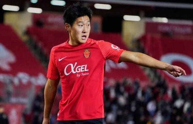 日韩男足正式开撕，只因日媒评出<a href=