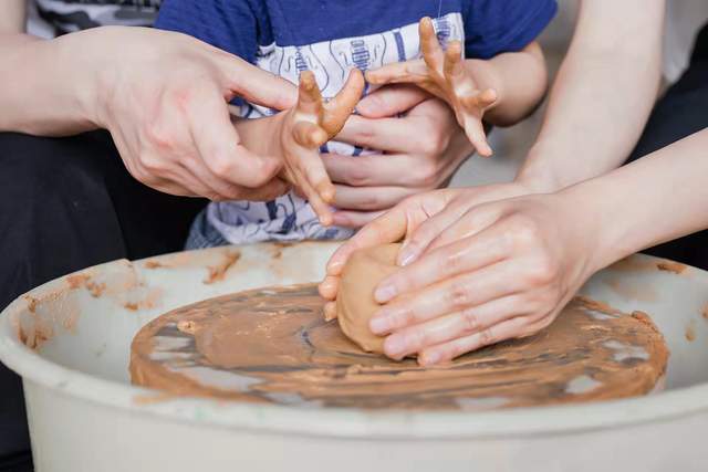 这3种不成熟的父母，最坑娃