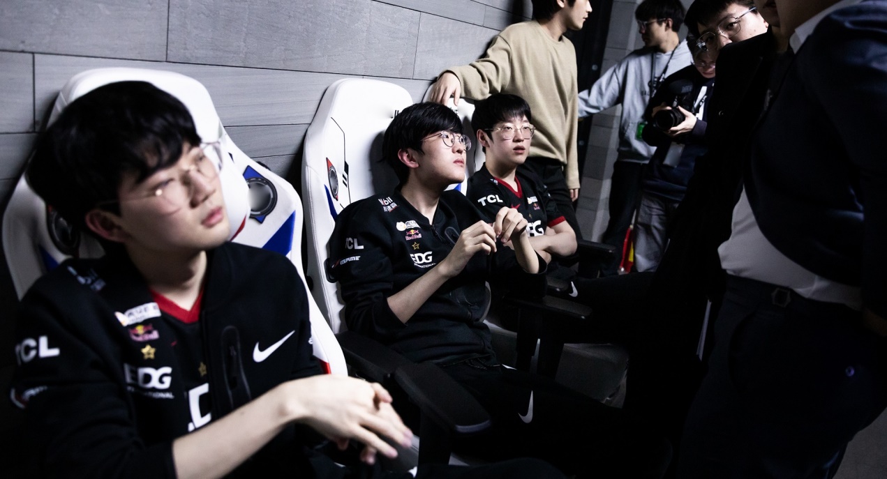 EDG需要Faker的帮助！<a href=