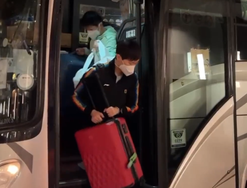 国乒主力抵达<a href=