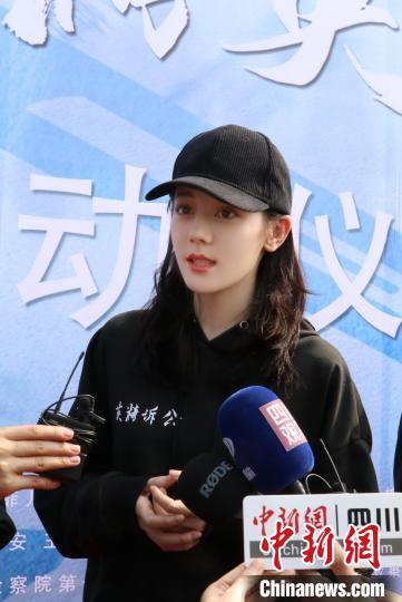 中国首部女公诉人题材电视剧《公诉精英》在蓉开机休闲区蓝鸢梦想 - Www.slyday.coM 中国首部女公诉人题材电视剧《公诉精英》在蓉开机休闲区蓝鸢梦想 - Www.slyday.coM