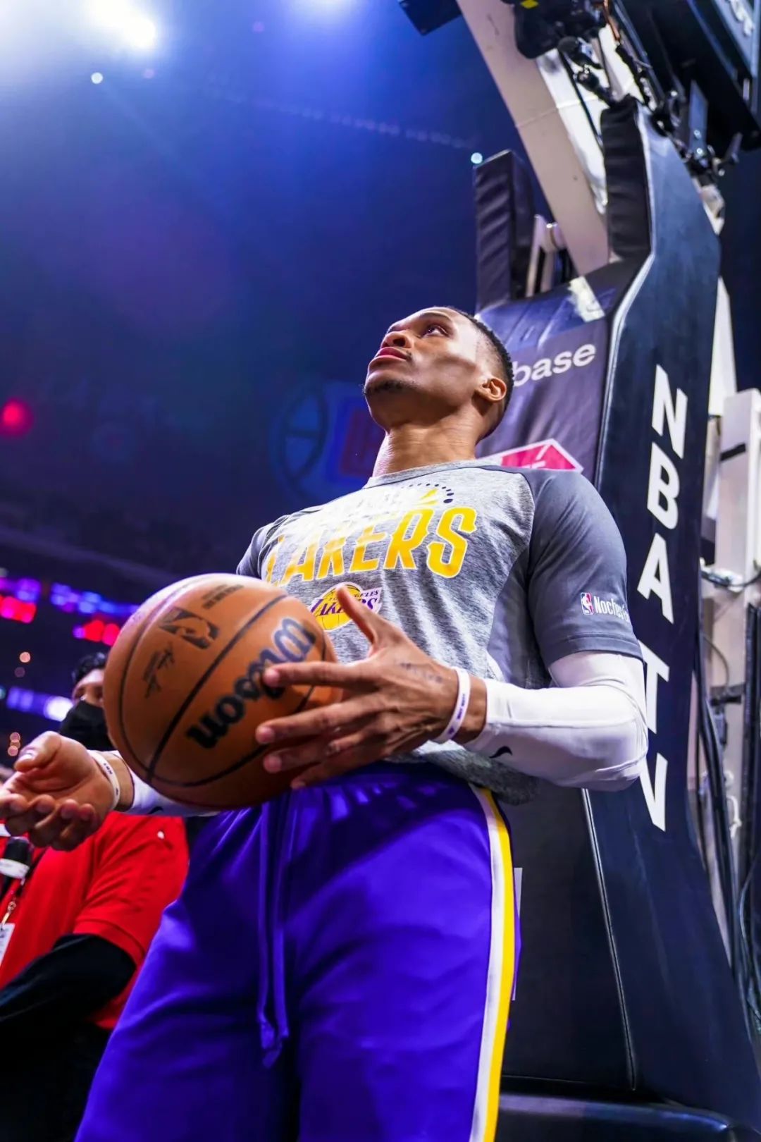 过分了!威少妻子发推遭遇死亡威胁!休闲区蓝鸢梦想 - Www.slyday.coM 过分了!威少妻子发推遭遇死亡威胁!休闲区蓝鸢梦想 - Www.slyday.coM