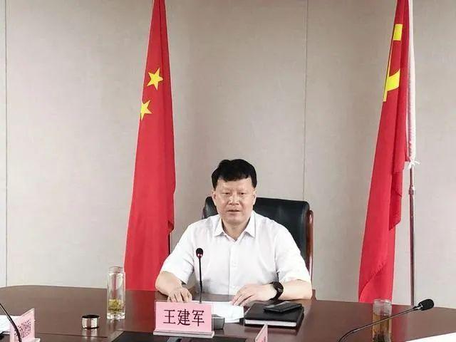 获评省担当作为好干部的他成为西安雁塔区区长人选