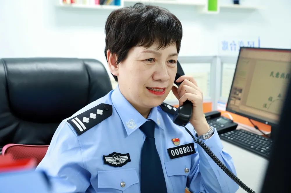 巾帼心向党 奋斗新征程—“三八”妇女节,最美“警”色!休闲区蓝鸢梦想 - Www.slyday.coM 巾帼心向党 奋斗新征程—“三八”妇女节,最美“警”色!休闲区蓝鸢梦想 - Www.slyday.coM