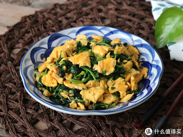 菠菜虽然营养,但不能乱吃,菠菜的食用禁忌要记牢,附6种做法休闲区蓝鸢梦想 - Www.slyday.coM 菠菜虽然营养,但不能乱吃,菠菜的食用禁忌要记牢,附6种做法休闲区蓝鸢梦想 - Www.slyday.coM