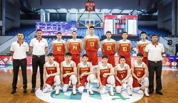 宏远输球祸不单行，篮协处罚再双标 FIBA重罚<a href=