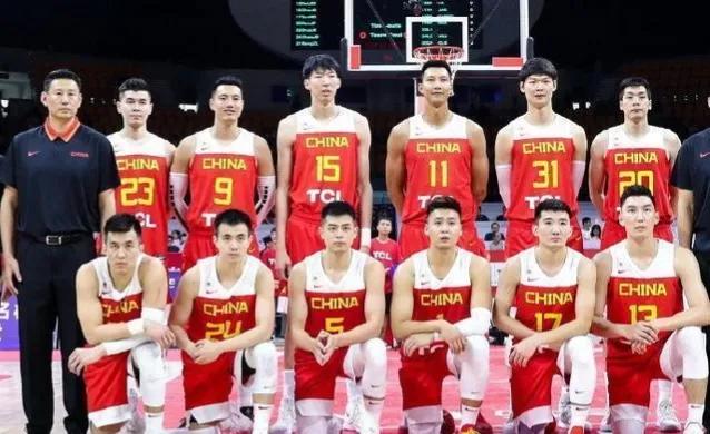 宏远输球祸不单行，篮协处罚再双标 FIBA重罚<a href=