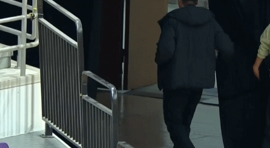 宏远输球祸不单行，篮协处罚再双标 FIBA重罚<a href=