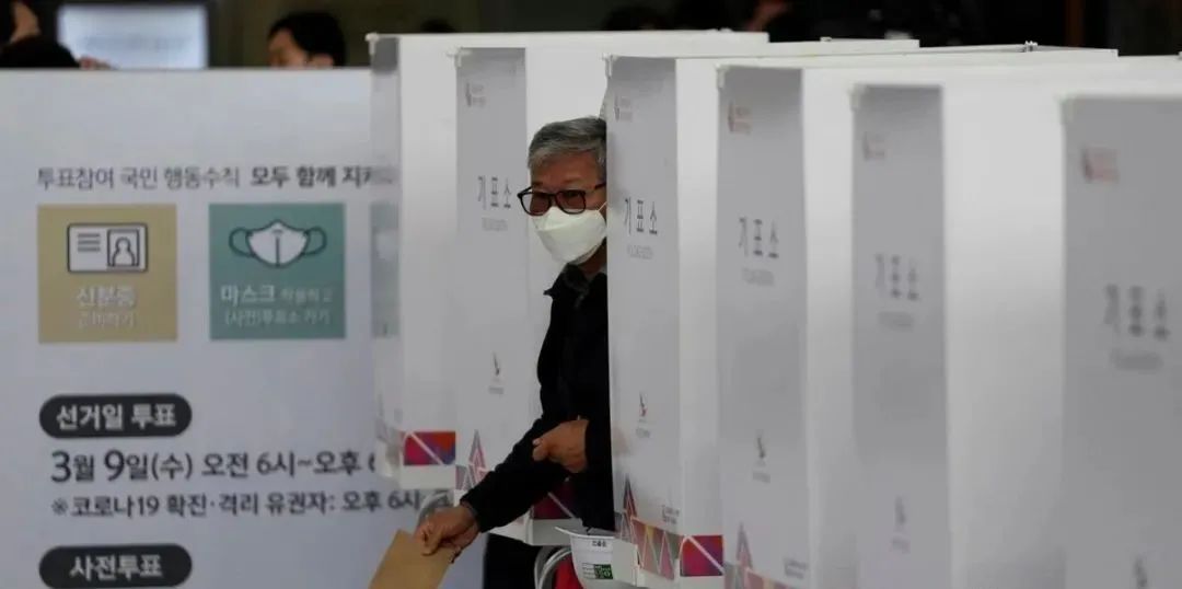 投票箱制作方法 92cd-be920cbb9bd1267cc9dcc7c3f473b133.jpg