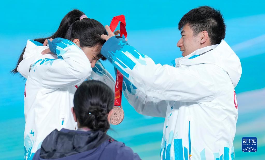 北京冬残奥会:▏“你是我的眼”休闲区蓝鸢梦想 - Www.slyday.coM 北京冬残奥会:▏“你是我的眼”休闲区蓝鸢梦想 - Www.slyday.coM