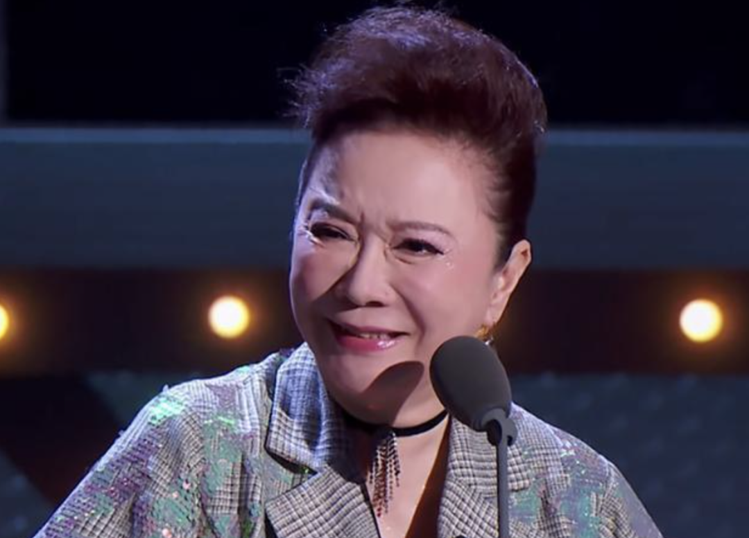 假体乱飞、笑比哭还难看!动脸后的“硅胶脸”才是最恐怖的 假体乱飞、笑比哭还难看!动脸后的“硅胶脸”才是最恐怖的