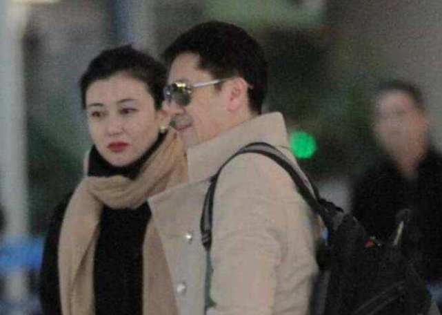 盘点娶圈外美女为妻的八大男星，看看谁过得最幸福？