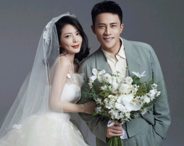 盘点娶圈外美女为妻的八大男星，看看谁过得最幸福？