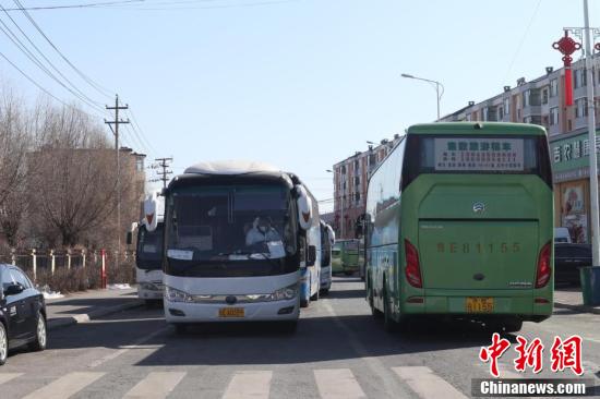 吉林农业科技学院转运学生逾六千人 今日转运校内老师休闲区蓝鸢梦想 - Www.slyday.coM 吉林农业科技学院转运学生逾六千人 今日转运校内老师休闲区蓝鸢梦想 - Www.slyday.coM