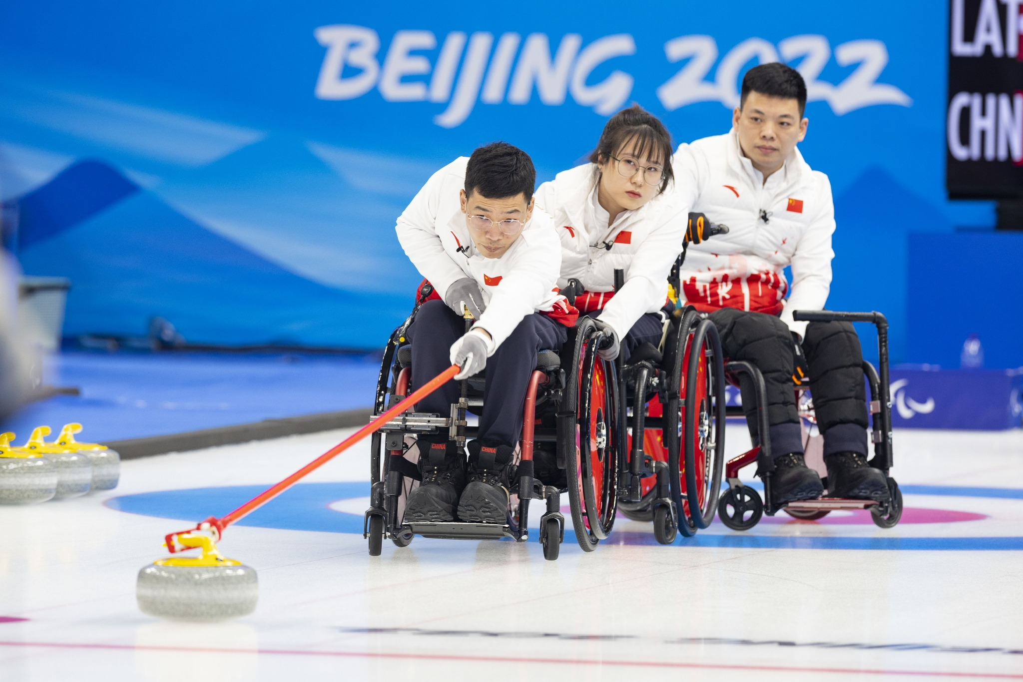 我与冬残奥的故事:轮椅冰壶运动员陈建新与苦难冰上“博弈”休闲区蓝鸢梦想 - Www.slyday.coM 我与冬残奥的故事:轮椅冰壶运动员陈建新与苦难冰上“博弈”休闲区蓝鸢梦想 - Www.slyday.coM