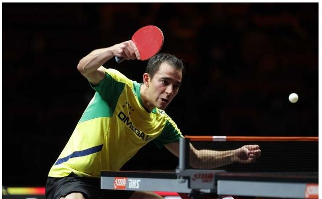 世界第三首轮爆冷出局！刘诗雯横扫<a href=