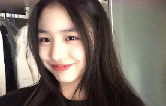 家庭关系复杂的5位星二代，李嫣三姊妹2个爸，汪峰3个女儿3个妈