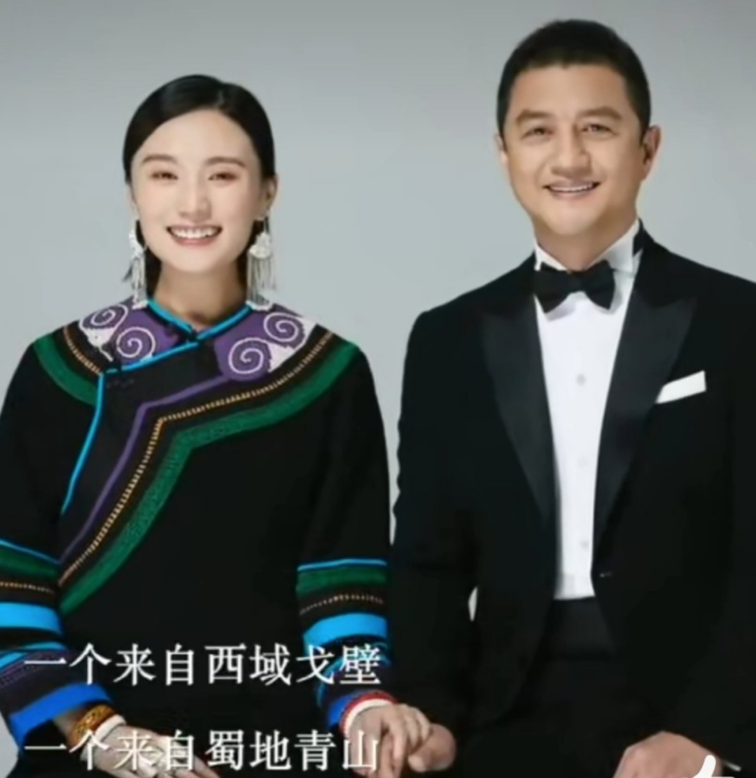 二婚娶娇妻的男星，李亚鹏娶小19岁女星，张纪中比妻子大31岁