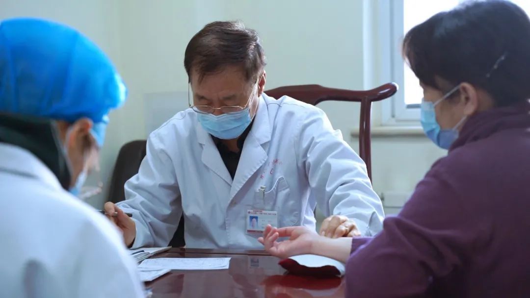 东城中医医院赵宗江做客《国医·记忆》保护肾脏远离慢性肾病