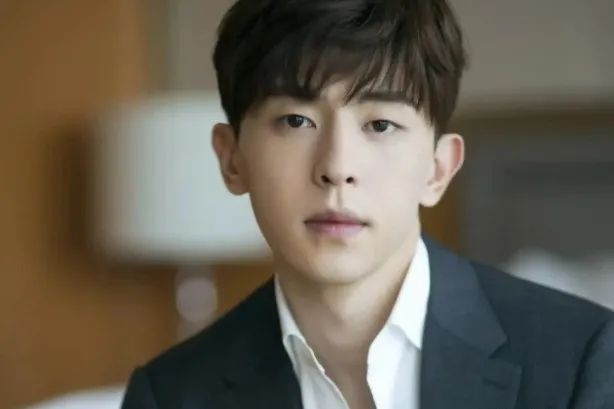 3月才过一半，偷逃税，有私生子，再婚，这7位明星个个令人惊讶