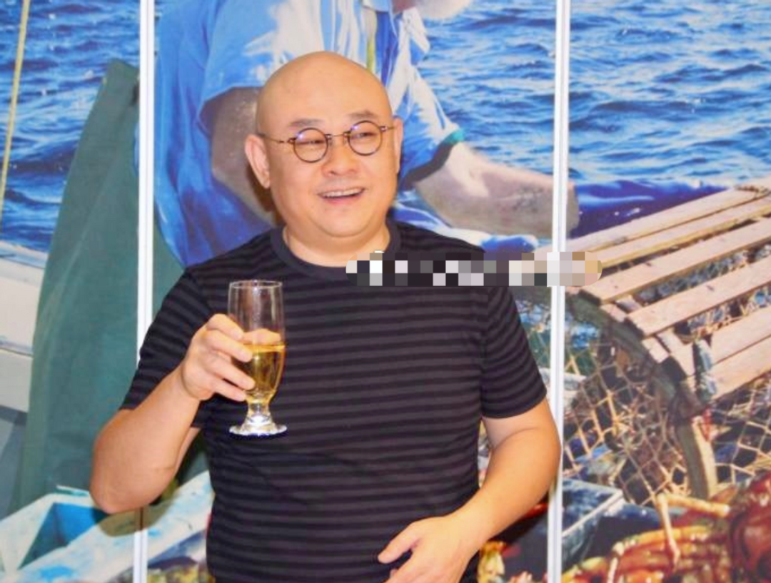 曾经当红，如今落魄的6位歌手现状，住桥洞，被封杀，发福隐退