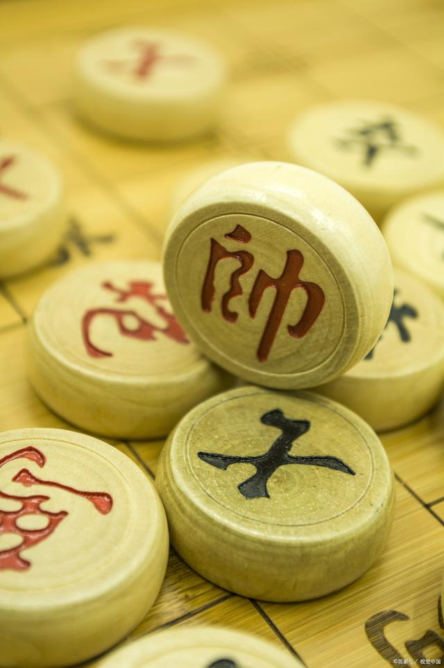 50多岁还能提高棋力吗？棋友说法不一，你身边有岁数大棋力好吗