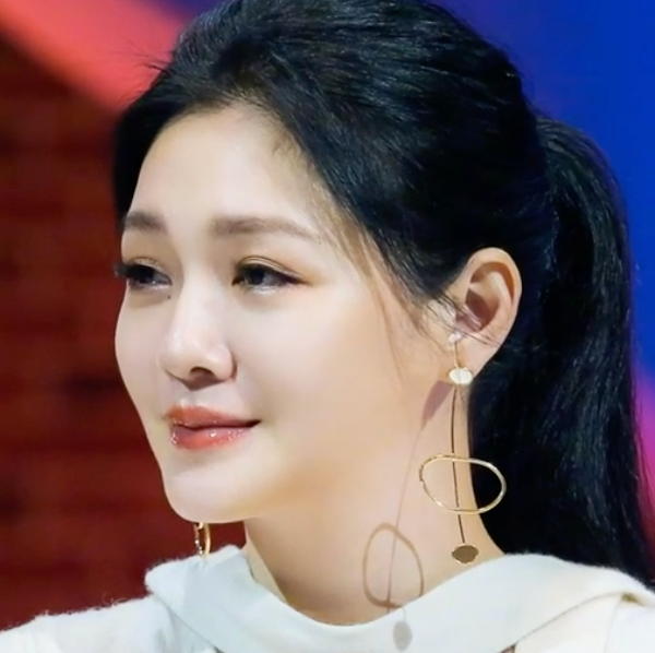 S妈自曝已与女儿和解！豪宅内吃外卖喝酒，不准女婿带孙子去<a href=