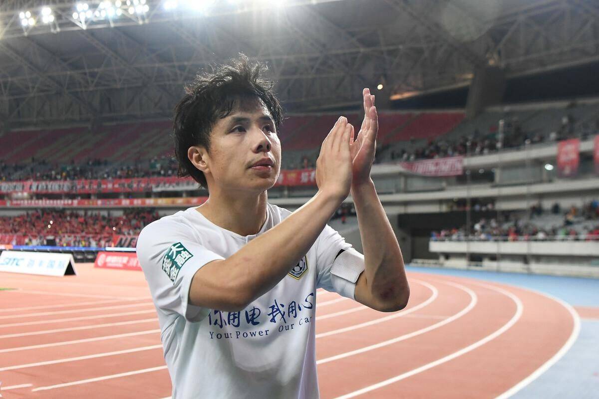 中超4消息！河北或效仿广州，蒿俊闵离开武汉，孙准浩落选<a href=