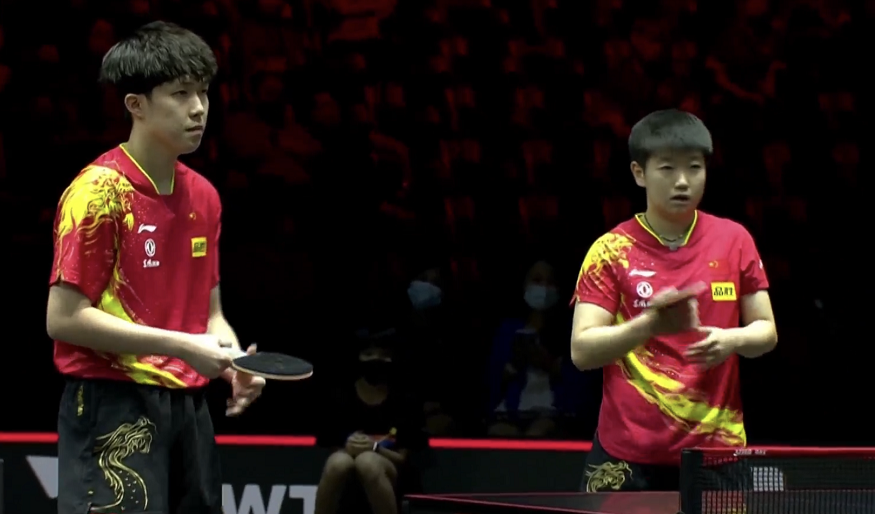 王楚钦一日三赛2胜1负！搭档孙颖莎进决赛，樊振东险胜<a href=