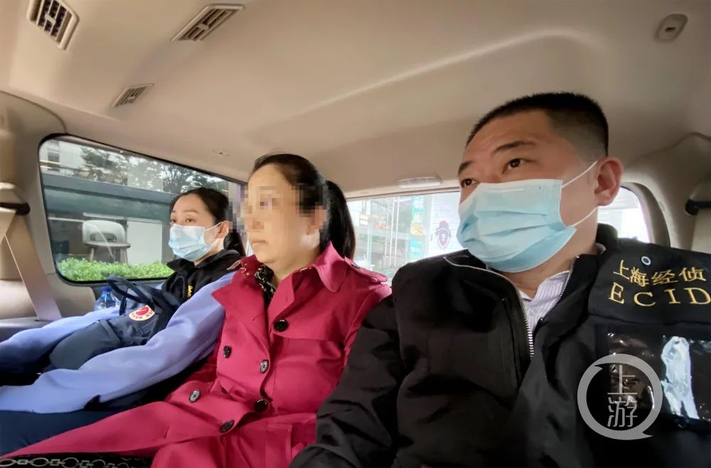 ▲主要嫌疑人牟某被抓捕归案。图片来源/上海警方