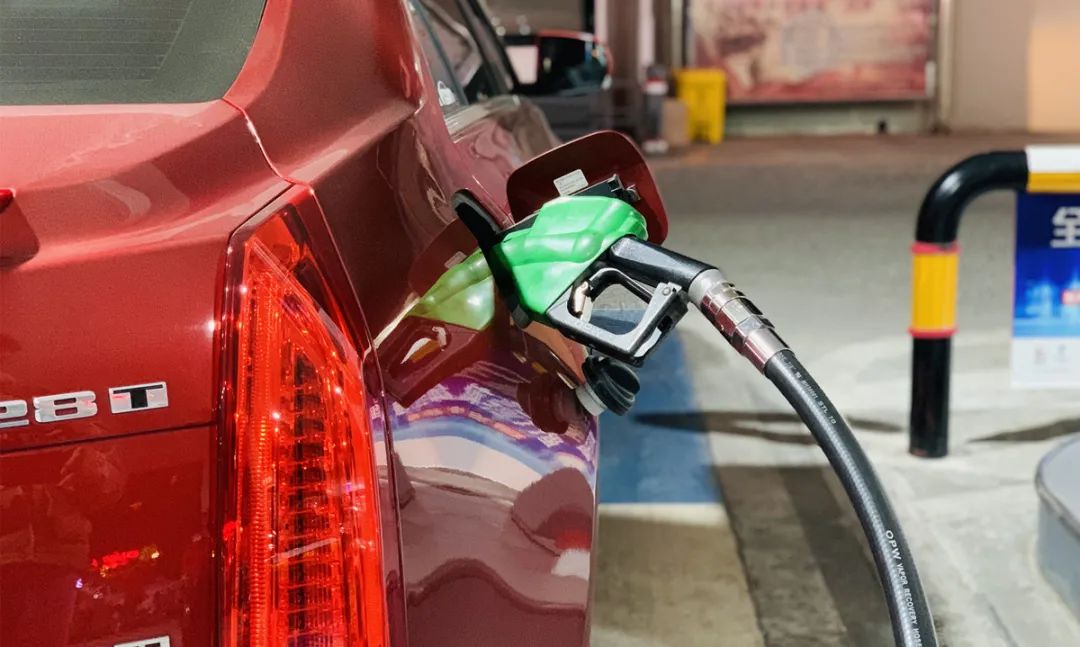 漫天叫苦,92号汽油或破9元,新一轮油价调整即将到来休闲区蓝鸢梦想 - Www.slyday.coM 漫天叫苦,92号汽油或破9元,新一轮油价调整即将到来休闲区蓝鸢梦想 - Www.slyday.coM