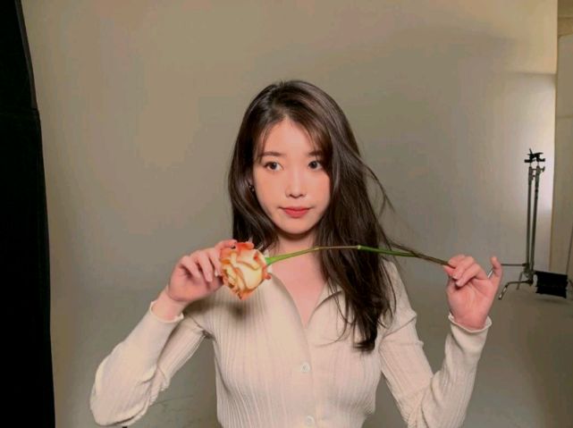 IU李知恩：<a href=