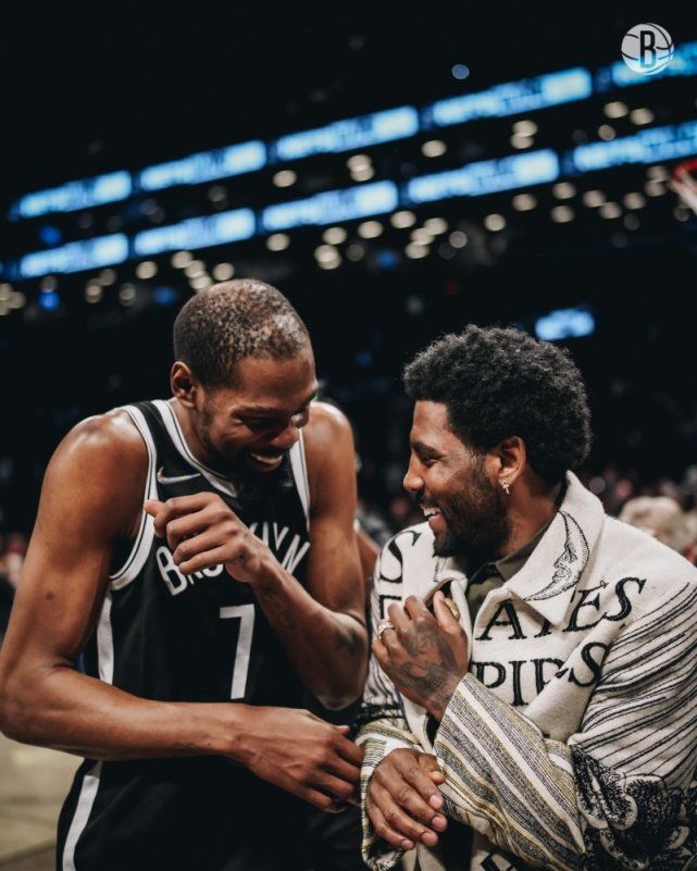 杜兰特强吃富尼耶，用法语嘲讽：太小了！网友：阿杜痛失<a href=