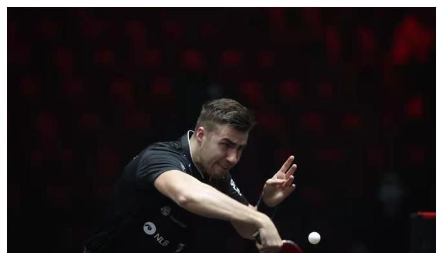 许昕爆冷出局,林昀儒“约战”马龙  WTT<a href=