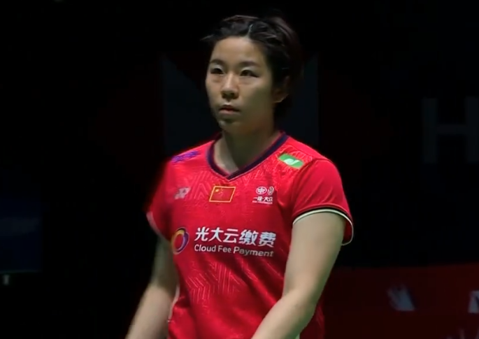 0-2爆大冷！国羽王牌+头号种子出局，凡尘组合低迷，不敌<a href=