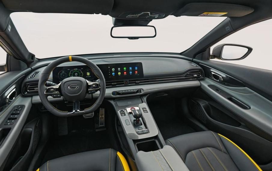 十万多圆跑车梦!UNI-V、MG6 PRO和影豹如何选?