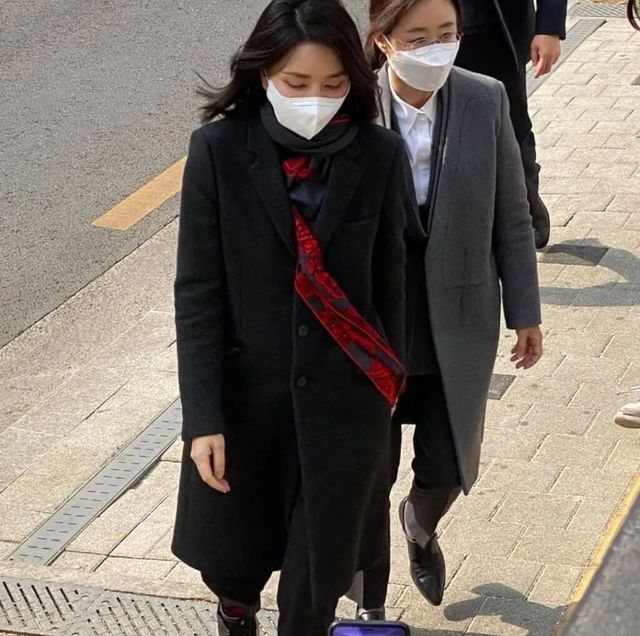 整容痕迹太明显！<a href=