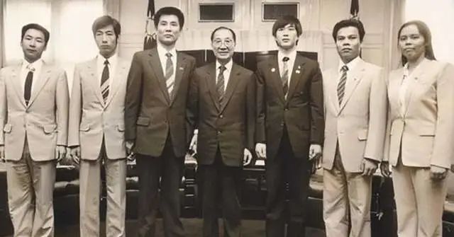 1983年，卓长仁犯案后为逃避法律制裁，劫机逃往<a href=