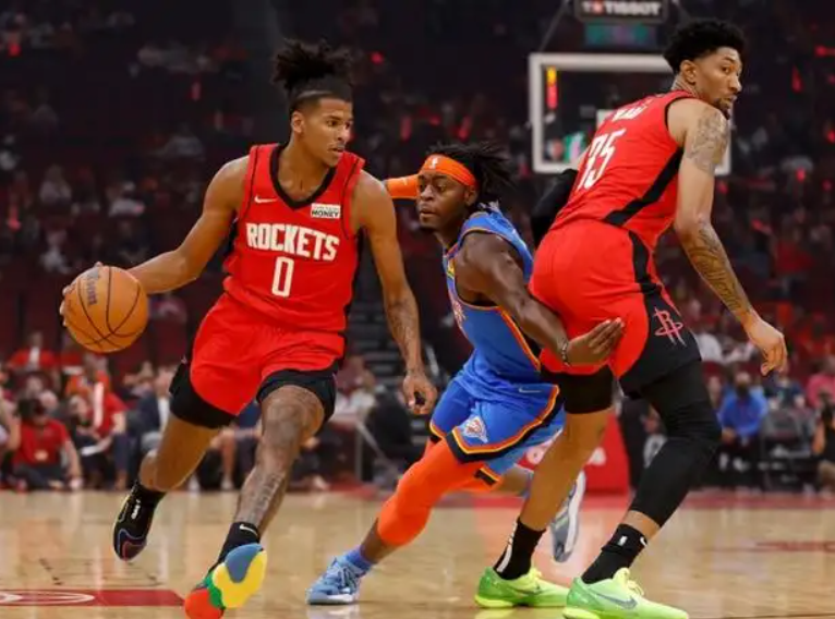 场均2033！火箭杰伦格林勇夺第一，小波特表忠心，火箭交易萌芽