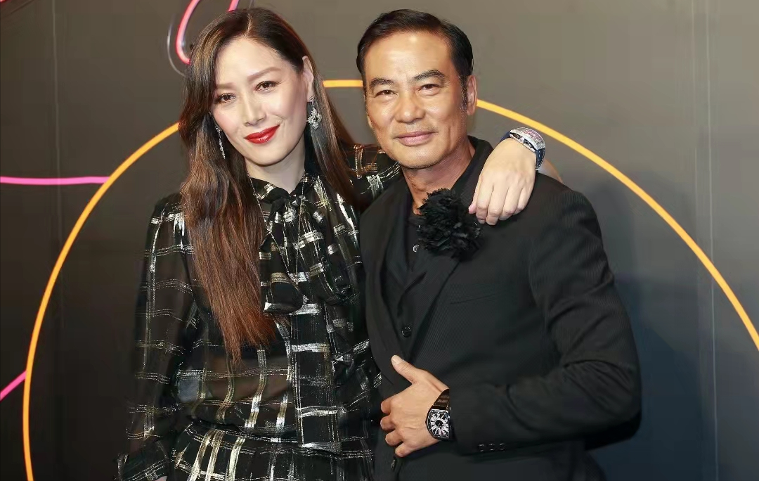 贺影帝爸爸67岁生日在!香港星二代晒儿时合照,拥逆天长腿被赞是天生超模休闲区蓝鸢梦想 - Www.slyday.coM 贺影帝爸爸67岁生日在!香港星二代晒儿时合照,拥逆天长腿被赞是天生超模休闲区蓝鸢梦想 - Www.slyday.coM